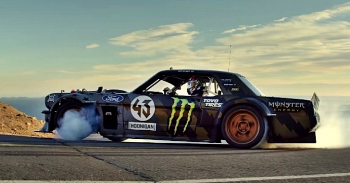 Ken Block เรียกน้ำย่อย ซิ่งไต่เขา กับตัวแรงคันล่าสุด Hoonicorn V2