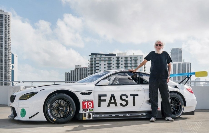 ชม BMW Art Car หมายเลข 19 ผลงานของ John Baldessari