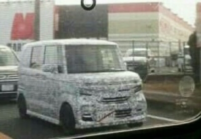 หลุดจะๆ Honda N-Box Kei Car รุ่นปรับโฉมพร้อมเผยปีหน้า
